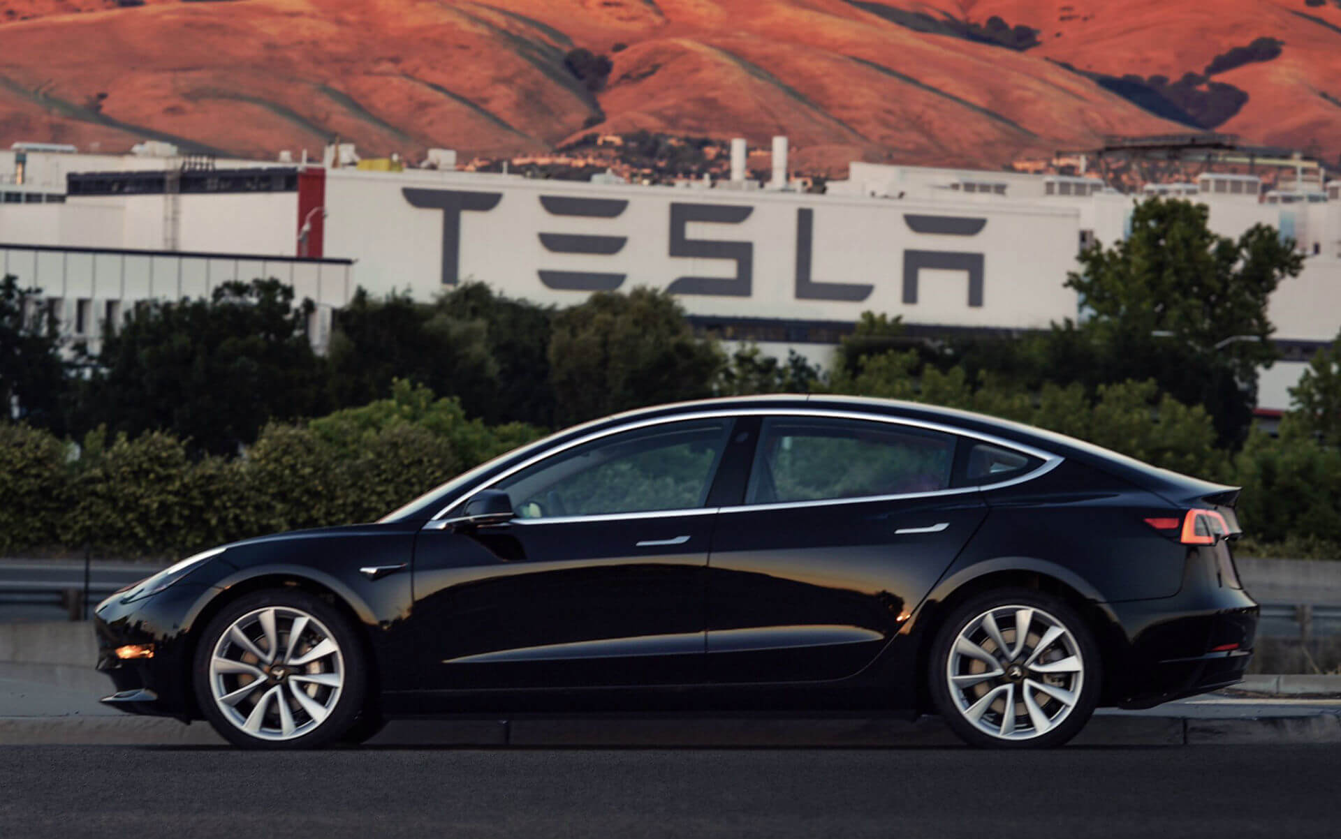 Tesla Model 3 Tesla Model 3