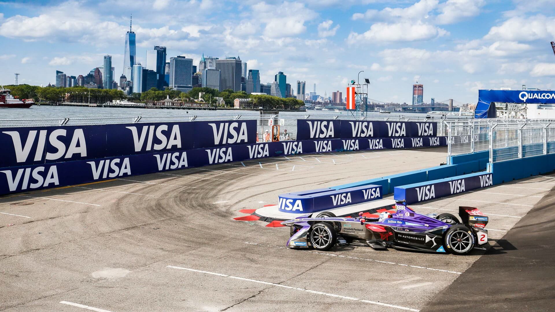 Гонка на электромобилях Formula E, Нью-Йорк — фото 3 Гонка на электромобилях Formula E, Нью-Йорк — фото 3