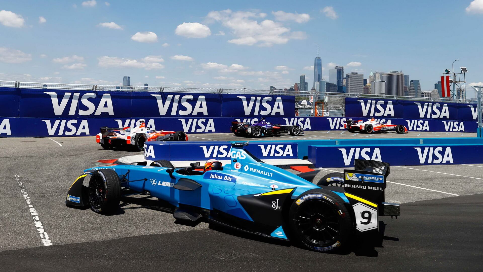 Гонка на электромобилях Formula E, Нью-Йорк — фото 2 Гонка на электромобилях Formula E, Нью-Йорк — фото 2