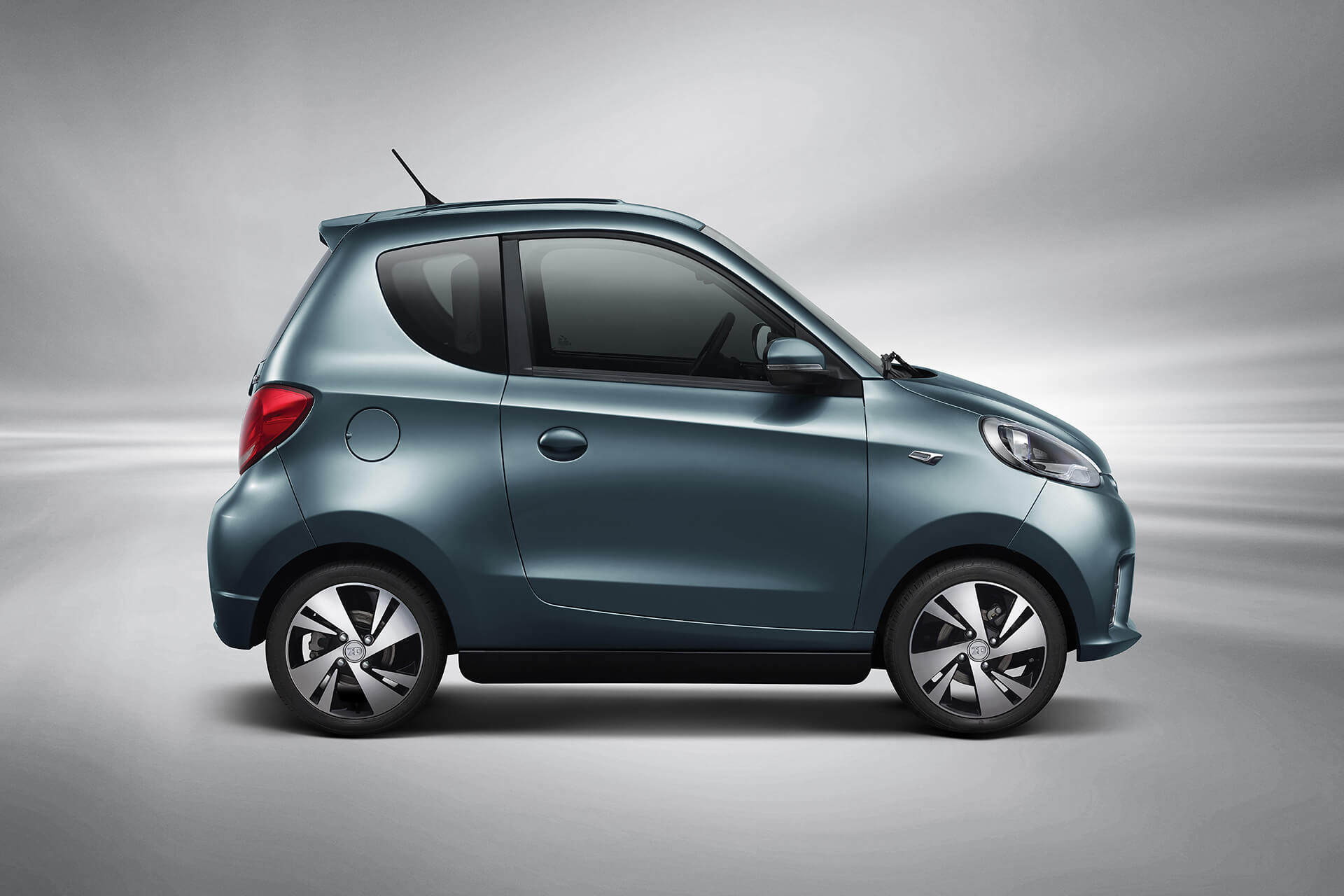 Электромобиль Zhidou D2 EV — № 2 по продажам за август в мире Электромобиль Zhidou D2 EV — № 2 по продажам за август в мире
