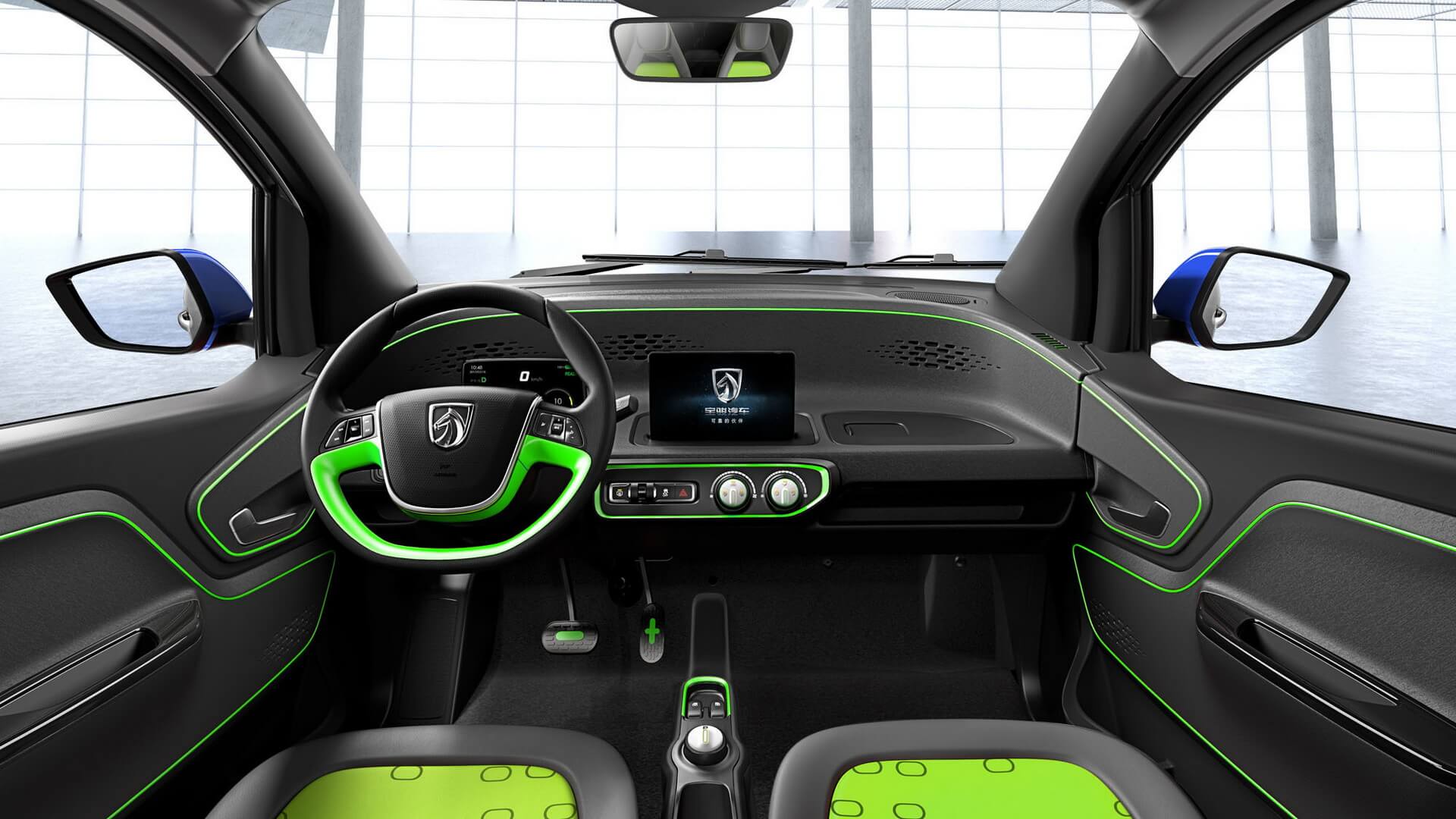 Приборная панель в Baojun E100 Приборная панель в Baojun E100