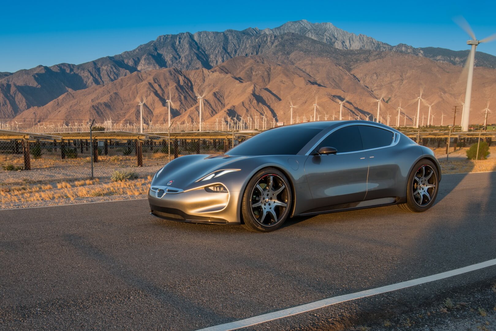 Спорткар Fisker EMotion Спорткар Fisker EMotion