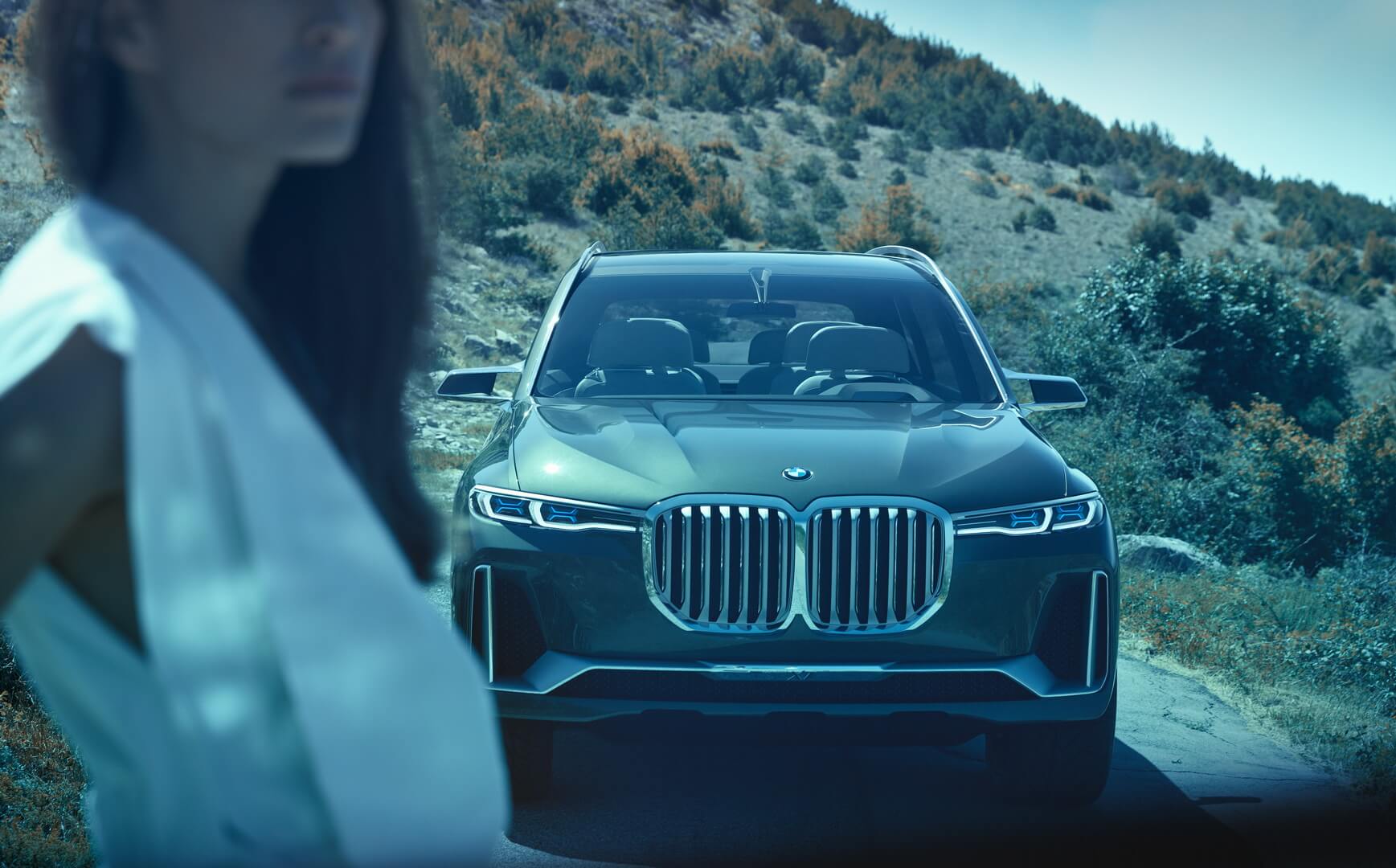 Передний бампер BMW Concept X7 iPerformance Передний бампер BMW Concept X7 iPerformance