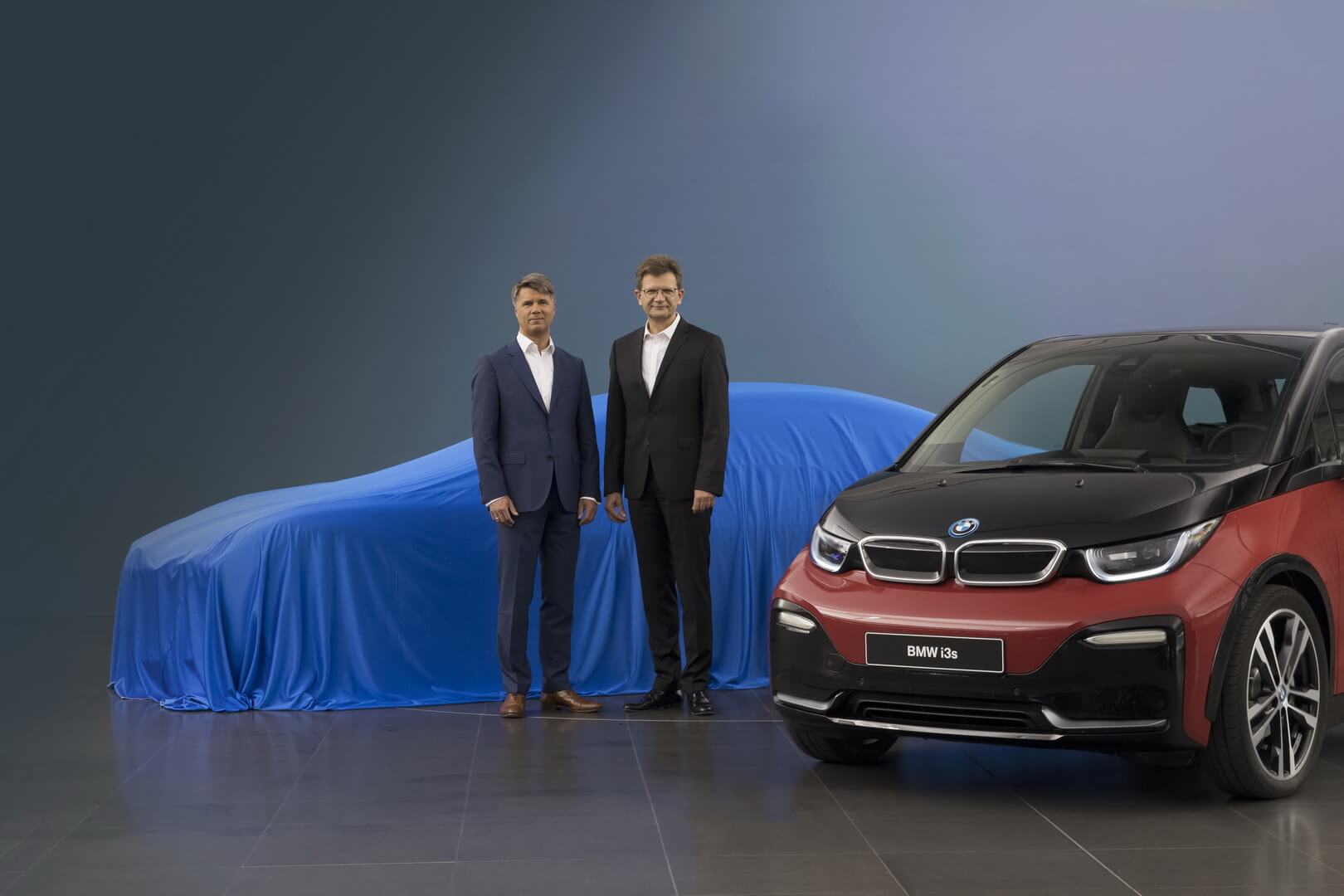 Главы BMW и BMW i3s 2018 Главы BMW и BMW i3s 2018