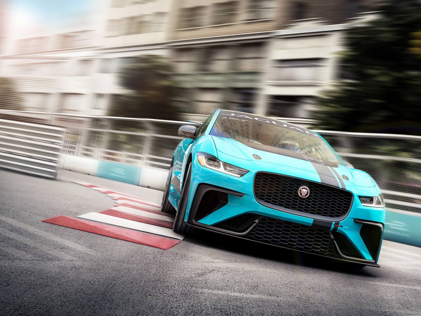 Гоночный Jaguar I-PACE Гоночный Jaguar I-PACE