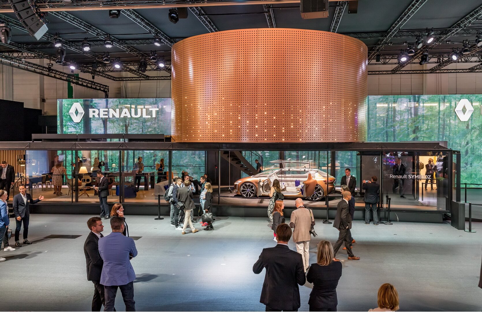 Renault Symbioz на Франкфуртском автосалоне 2017 Renault Symbioz на Франкфуртском автосалоне 2017