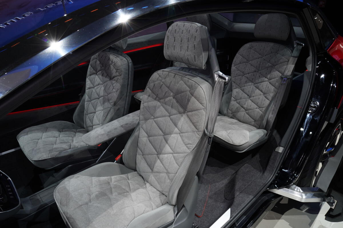 Салон Volkswagen I.D. CROZZ Салон Volkswagen I.D. CROZZ