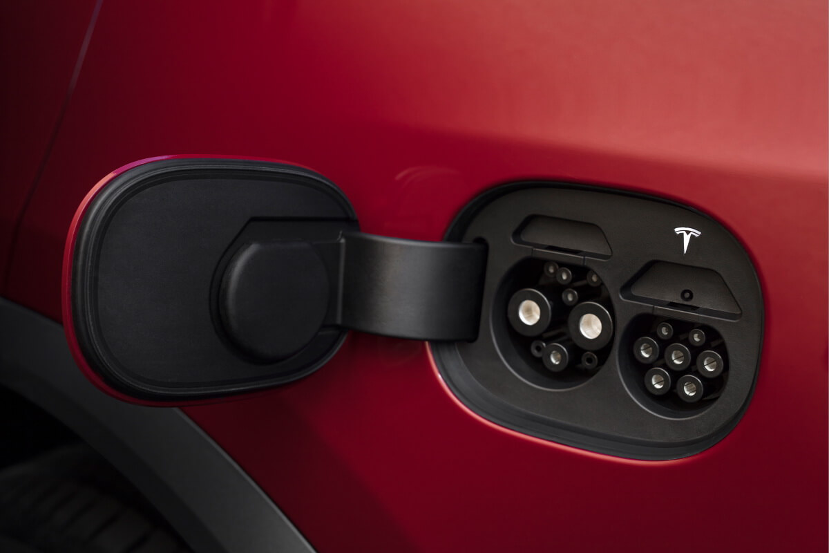 Зарядные порты Model S и Model X Зарядные порты Model S и Model X