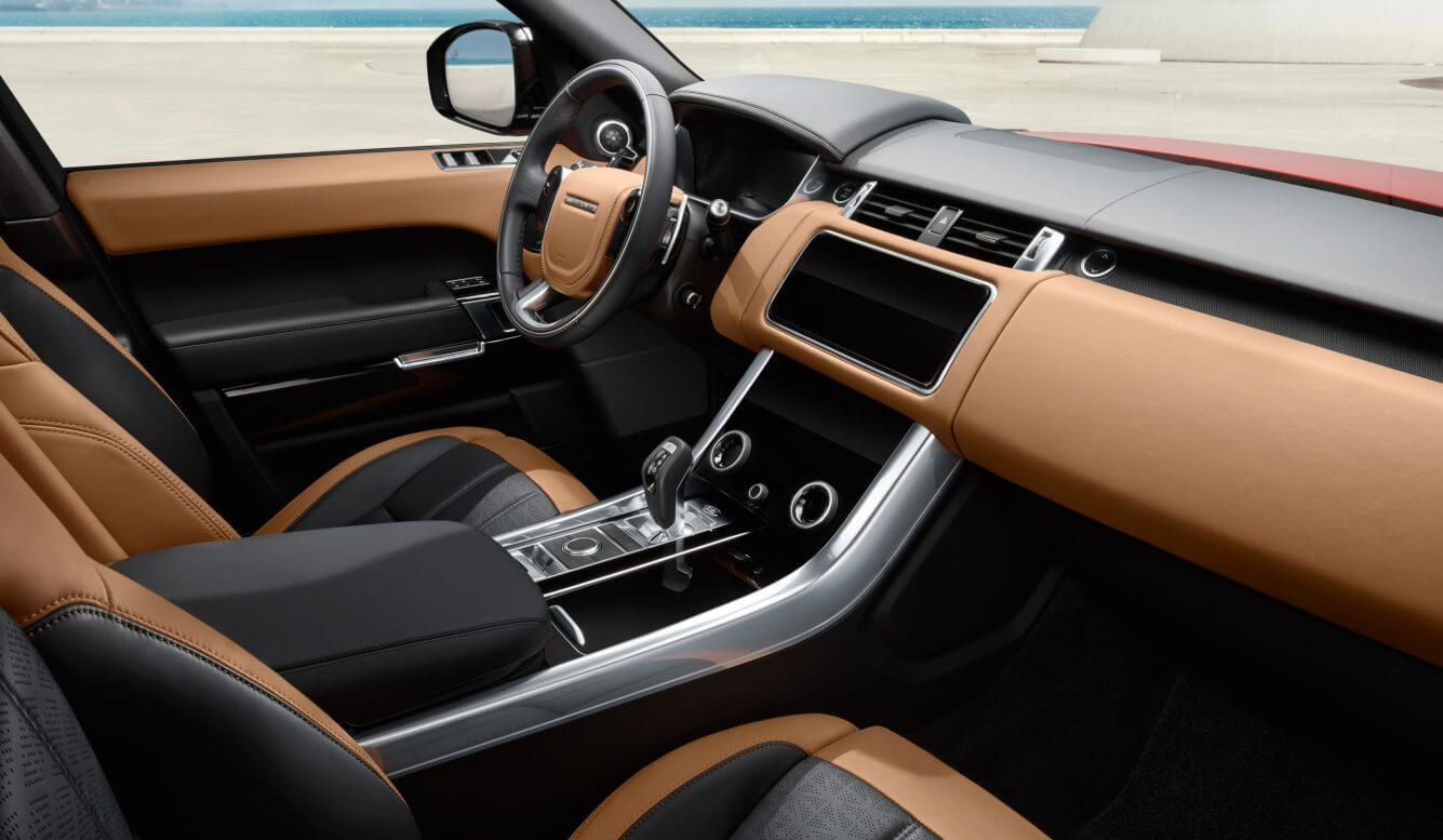 Интерьер Range Rover Sport PHEV P400e Интерьер салона Range Rover Sport PHEV P400e