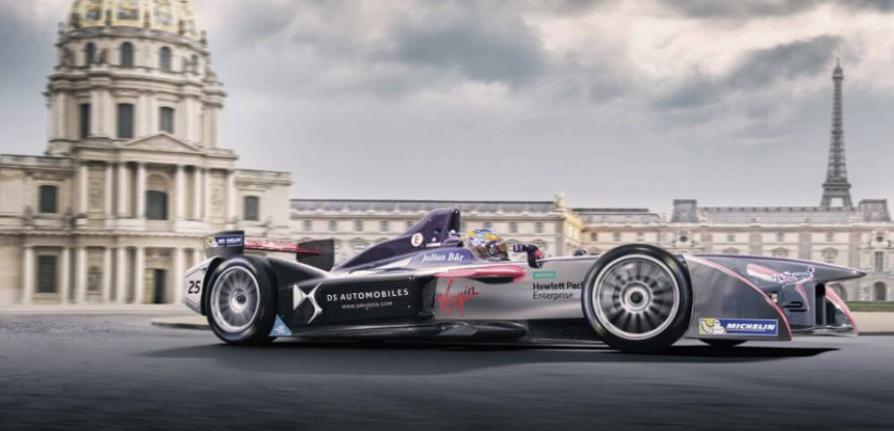 Болид Formula E в Париже Болид Formula E в Париже