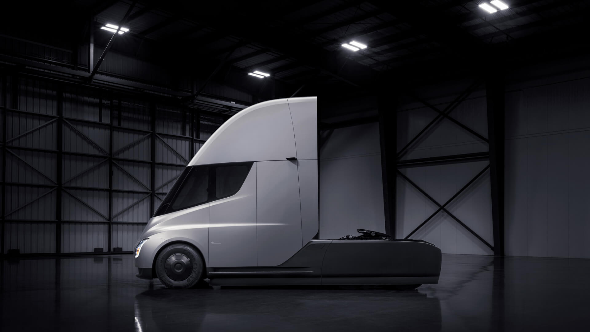 Электрогрузовик Tesla Semi Электрогрузовик Tesla Semi