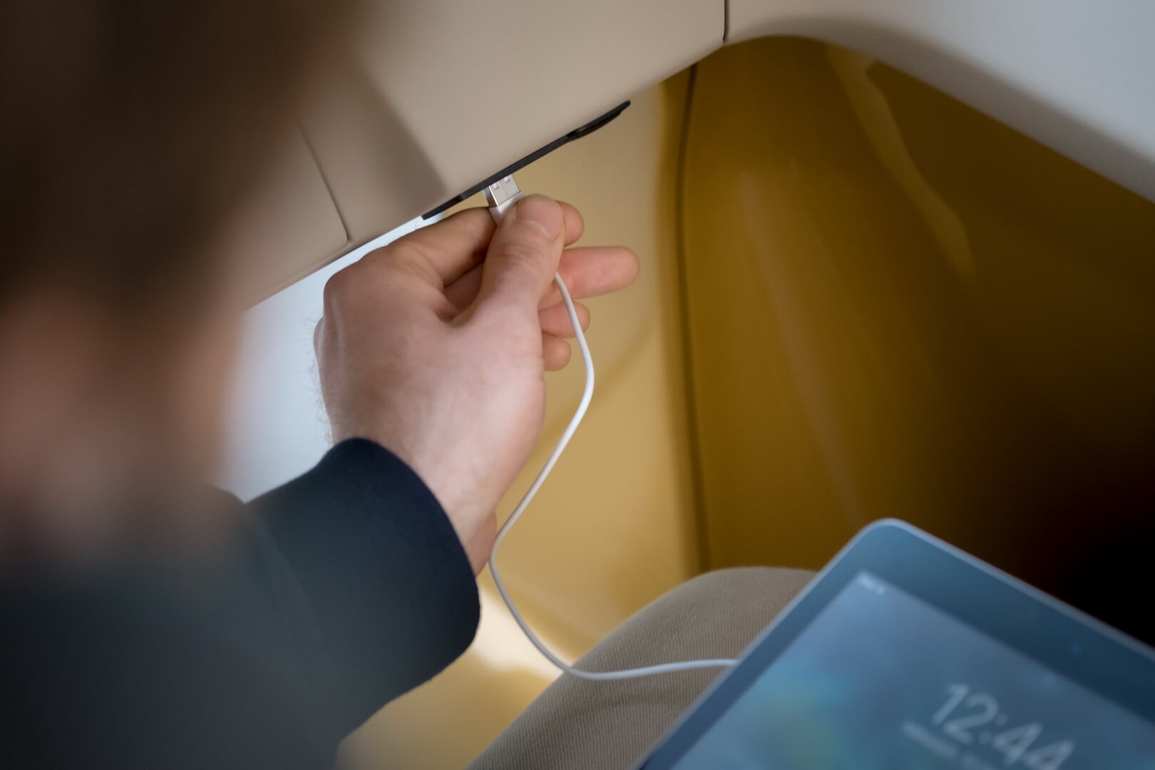 USB-порты для подключения и зарядки гаджетов USB-порты для подключения и зарядки гаджетов