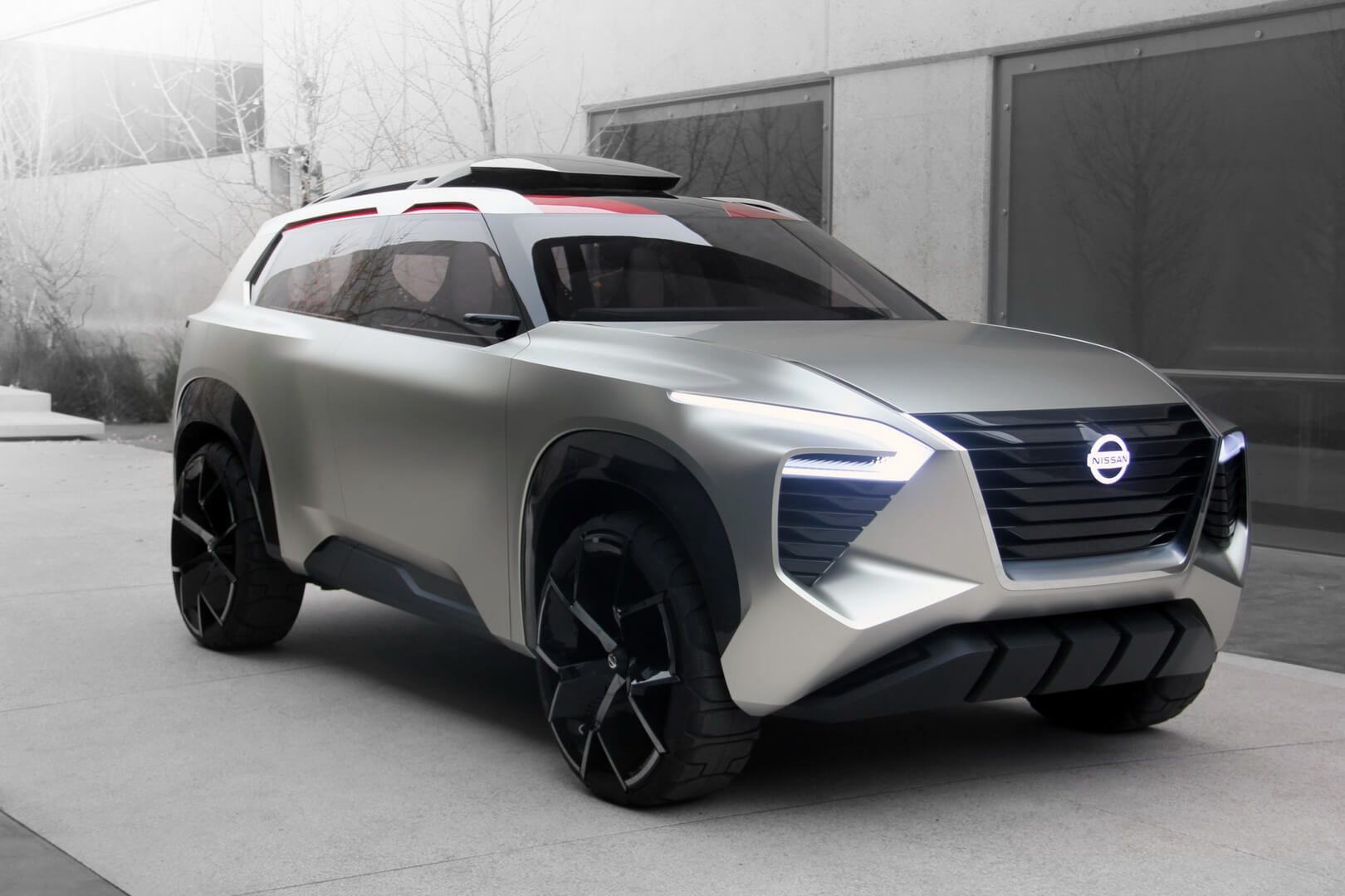Концепт 6-местного кроссовера Nissan Xmotion Концепт 6-местного кроссовера Nissan Xmotion