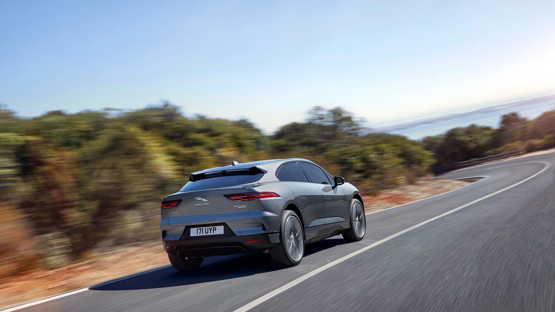 Фотография модели Jaguar I-Pace - фото 8 Фотография экоавто Jaguar I-Pace - фото 8