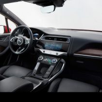 Фотография модели Jaguar I-Pace - фото 37 Фотография экоавто Jaguar I-Pace - фото 37