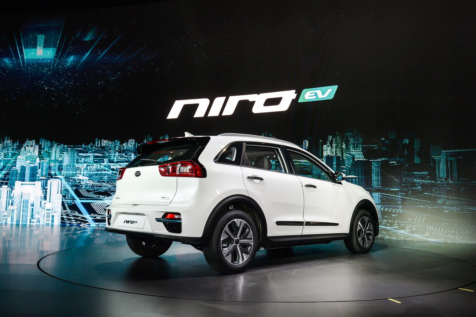 Электромобиль Kia Niro EV Электромобиль Kia Niro EV