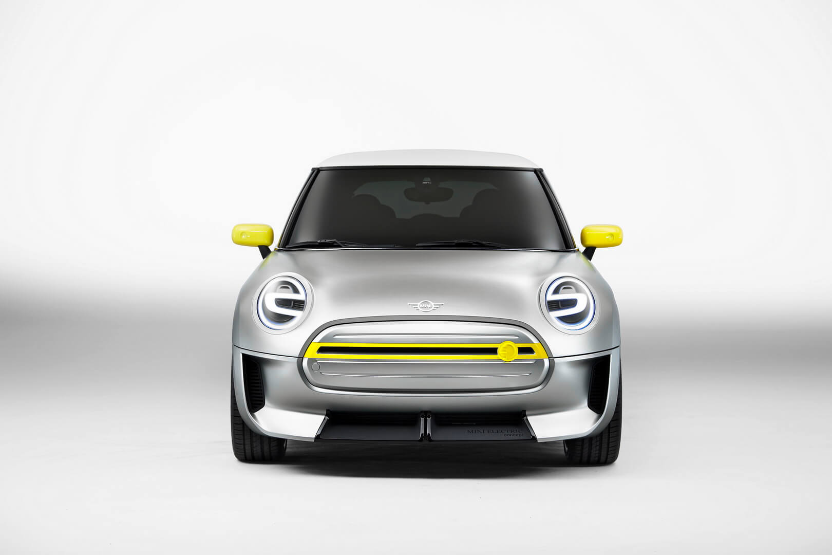 Первый электромобиль Mini Electric позаимствует силовую установку у BMW i3s Первый электромобиль Mini Electric позаимствует силовую установку у BMW i3s