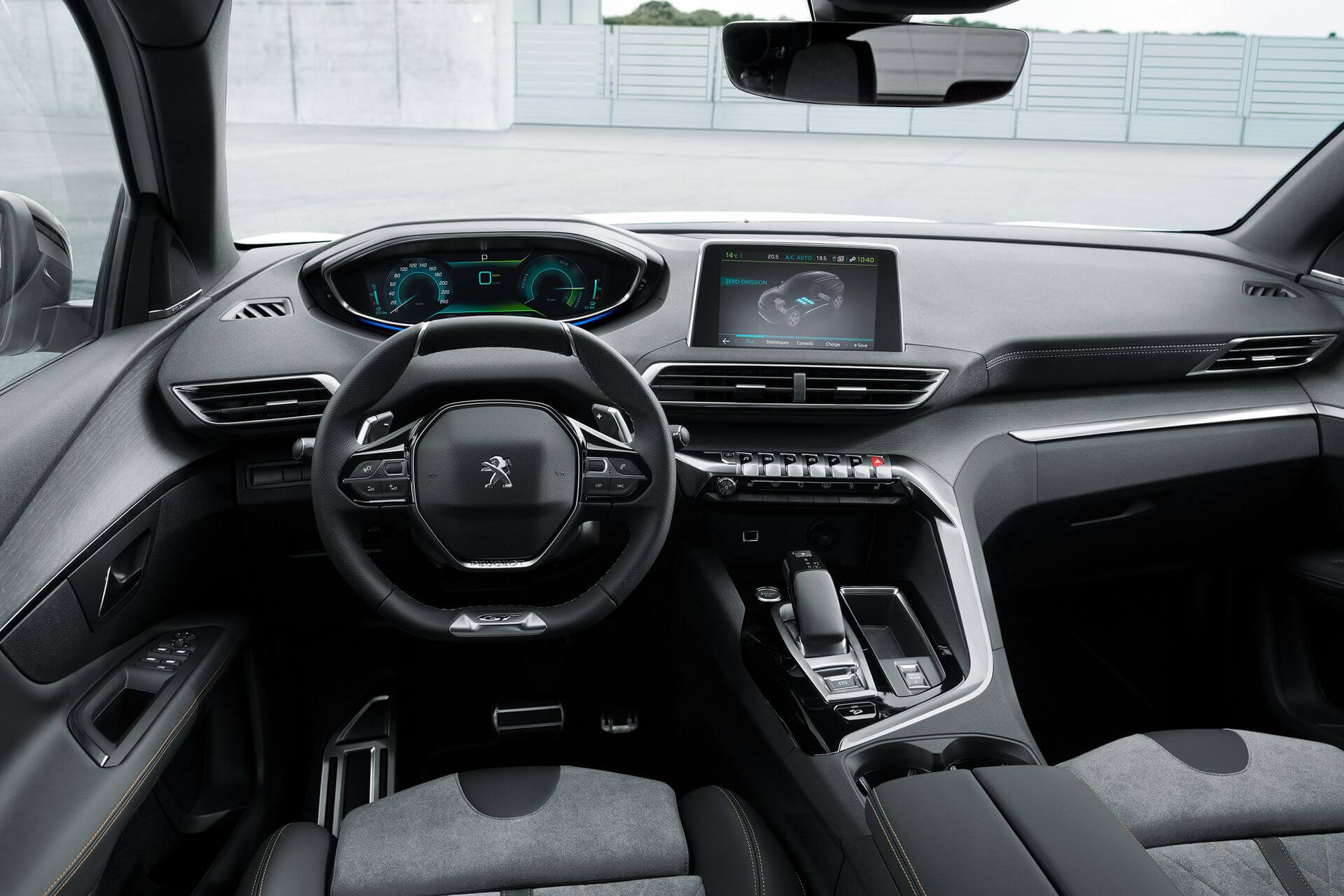 Салон плагин-гибрида Peugeot 3008 GT HYBRID Салон плагин-гибрида Peugeot 3008 GT HYBRID