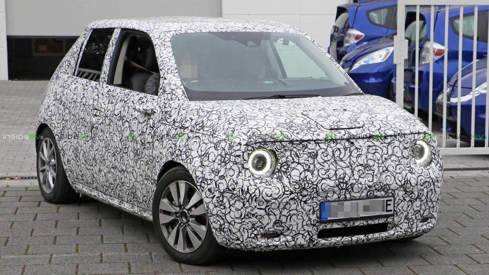 Электромобиль Honda Urban EV на тестировании Электромобиль Honda Urban EV на тестировании