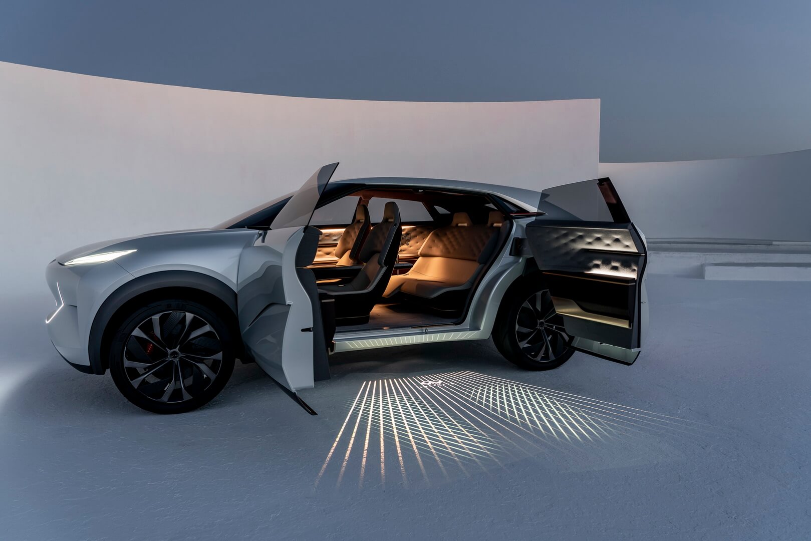 Концепт электрического кроссовера Infiniti QX Inspiration Концепт электрического кроссовера Infiniti QX Inspiration