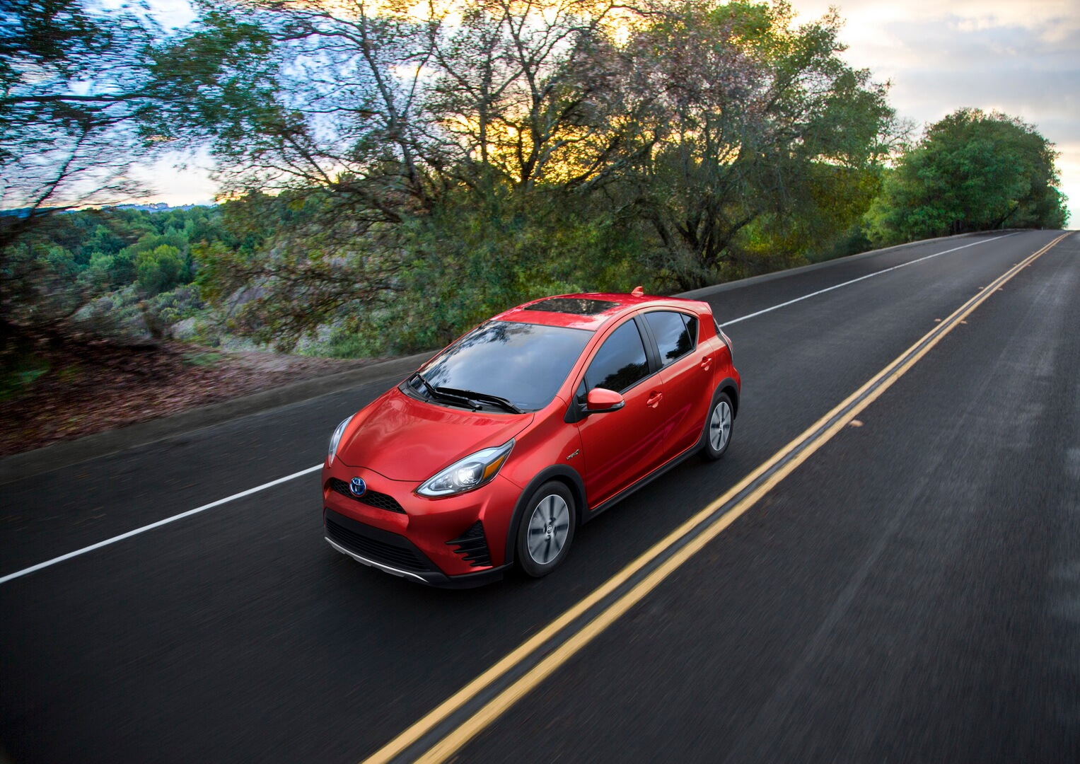 Гибрид Toyota Prius С Гибрид Toyota Prius С