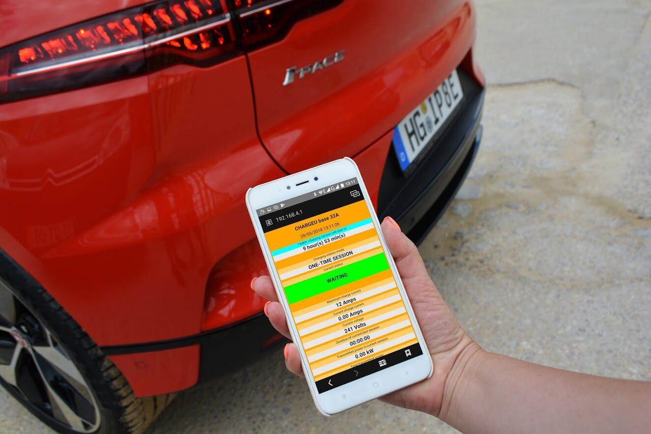 ChargeU — первые в мире портативные зарядные станции управляемые со смартфона ChargeU — первые в мире портативные зарядные станции управляемые со смартфона