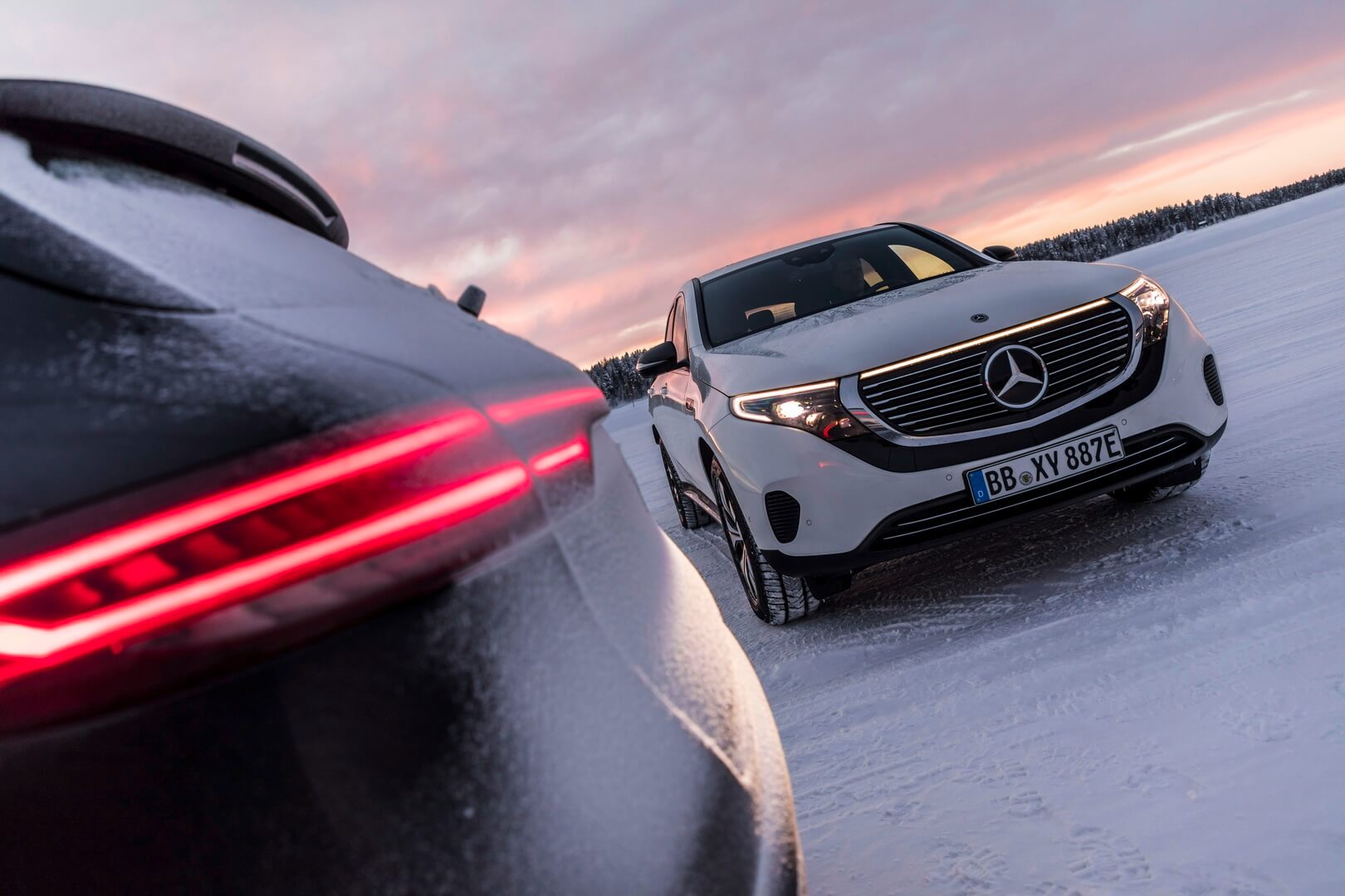 Mercedes-Benz EQC проходит суровые зимние испытания в Швеции Mercedes-Benz EQC проходит суровые зимние испытания в Швеции