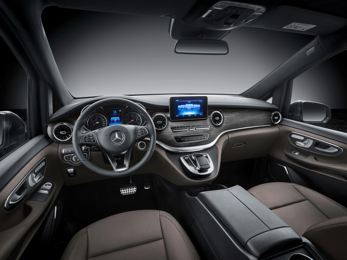 Интерьер Mercedes-Benz MPV Интерьер Mercedes-Benz MPV