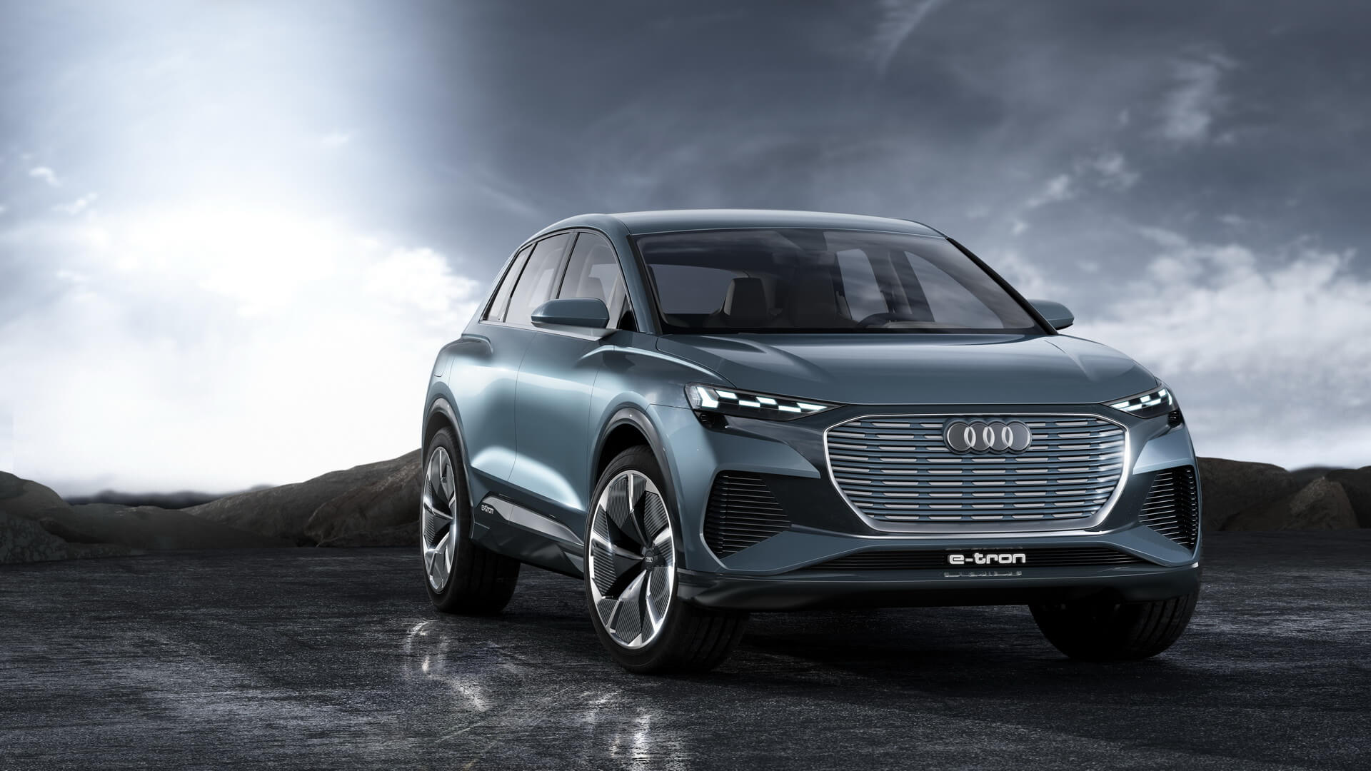 Audi показала на Женевском автосалоне электрический концепт Audi Q4 e-tron Audi показала на Женевском автосалоне электрический концепт Audi Q4 e-tron
