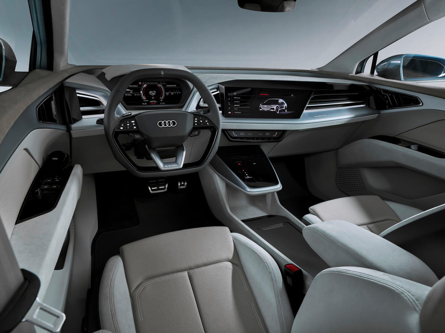 Салон электрического кроссовера Audi Q4 e-tron Салон электрического кроссовера Audi Q4 e-tron