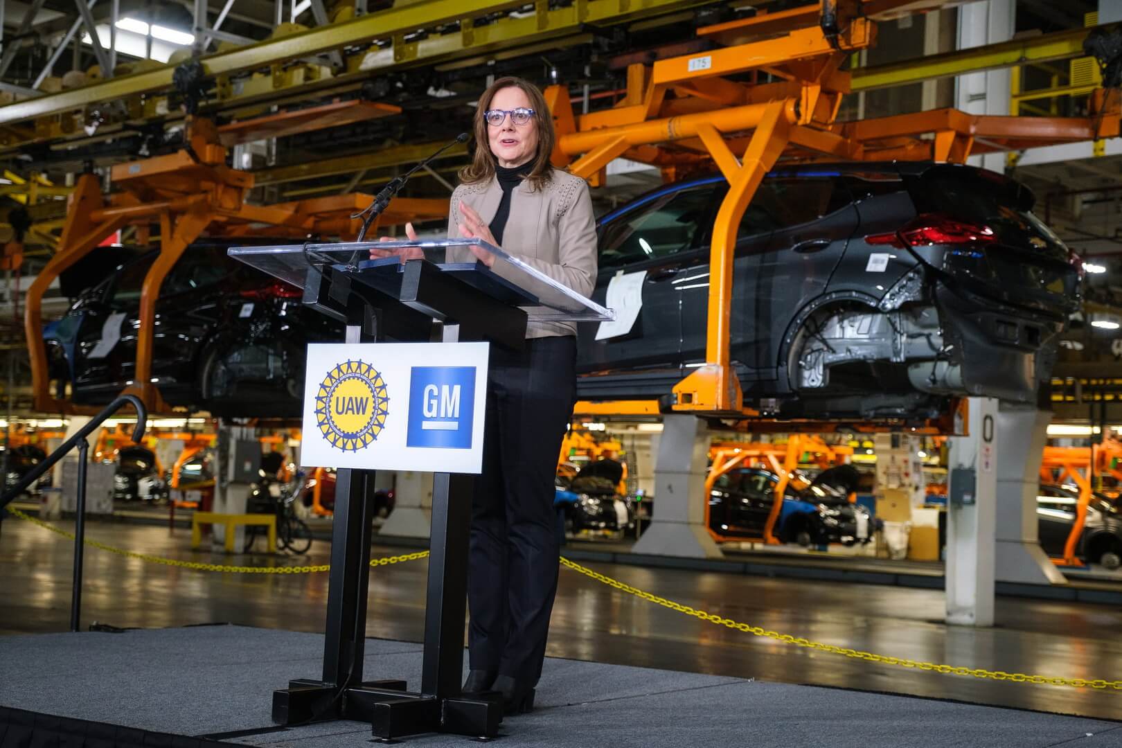 Исполнительный директор General Motors Мэри Барра Исполнительный директор General Motors Мэри Барра