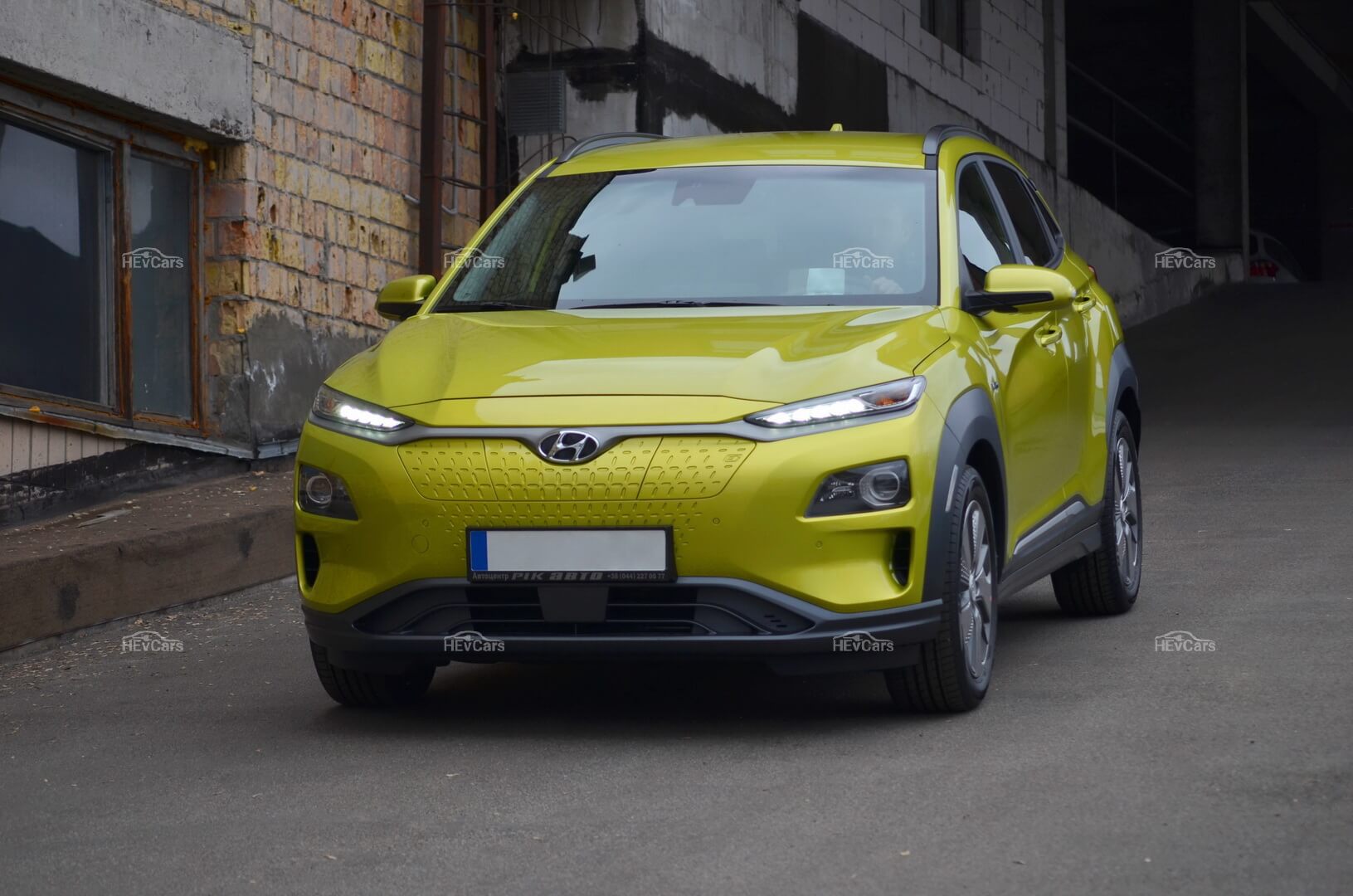 Электромобиль Hyundai Kona Electric Электромобиль Hyundai Kona Electric