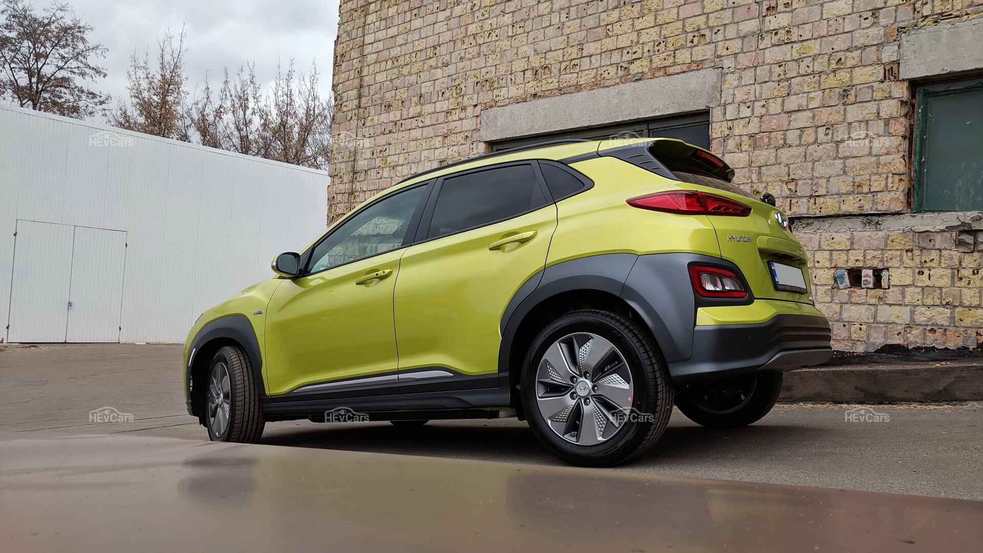 Электрический кроссовер Hyundai Kona Electric Электрический кроссовер Hyundai Kona Electric