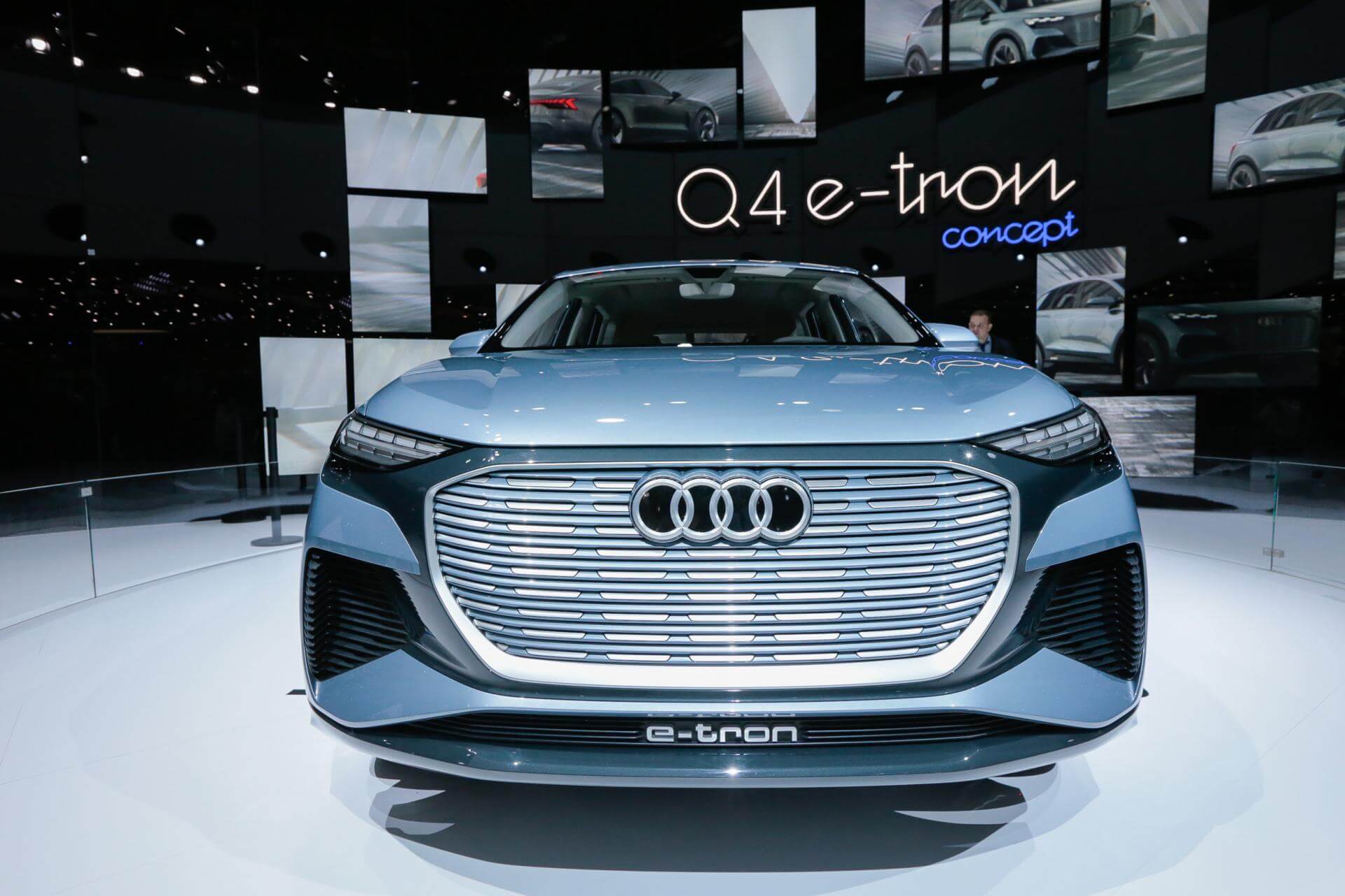 Audi Q4 e-tron Audi Q4 e-tron