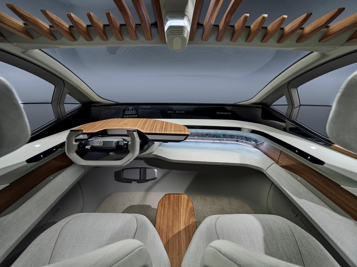 Приборная панель электромобиля Audi AI:ME Приборная панель электромобиля Audi AI:ME
