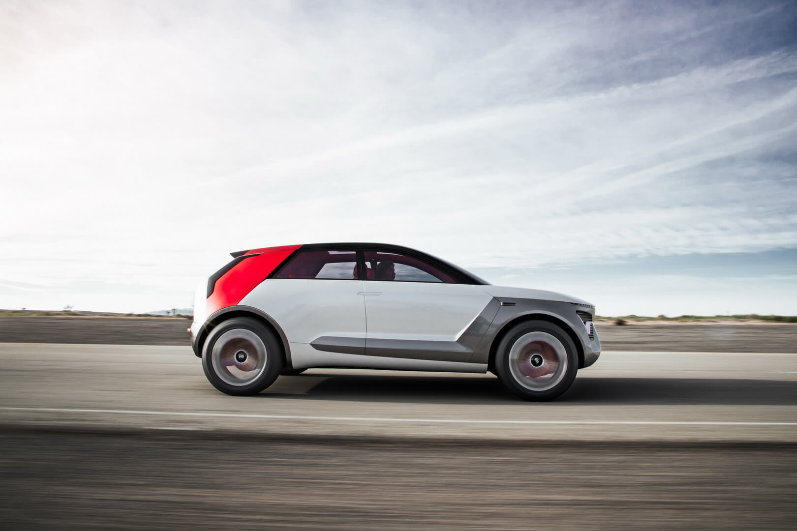 Kia представила концептуальный электрический кроссовер Habaniro Kia представила концептуальный электрический кроссовер Habaniro