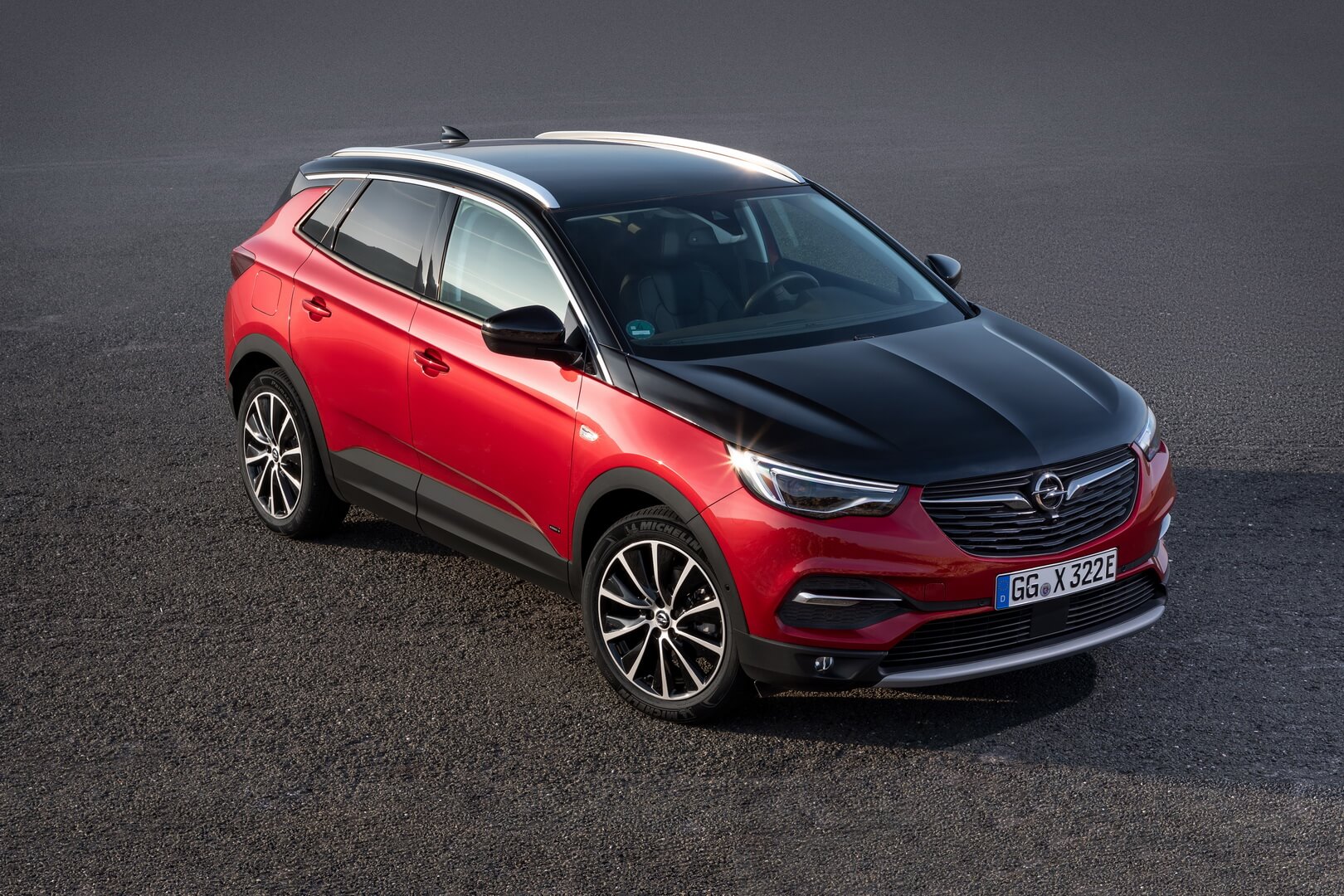 Opel Grandland X Hybrid4 Opel Grandland X Hybrid4