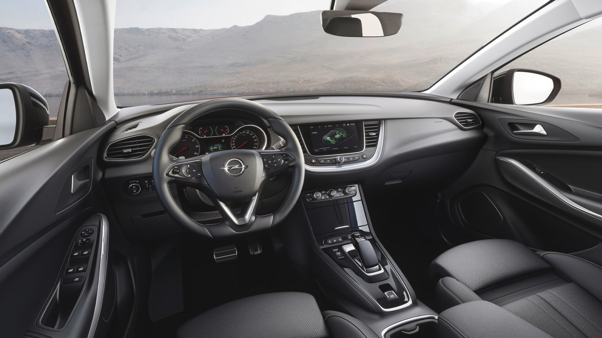 Салон Opel Grandland X Hybrid4 Салон Opel Grandland X Hybrid4