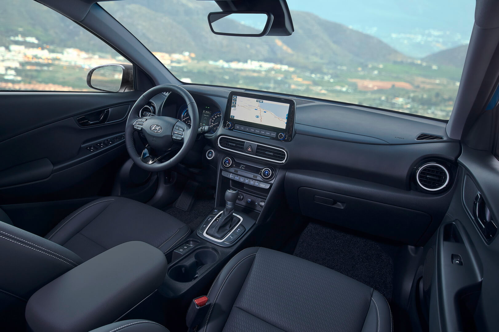 Инновационный дизайн интерьера Hyundai Kona Hybri Инновационный дизайн интерьера Hyundai Kona Hybri