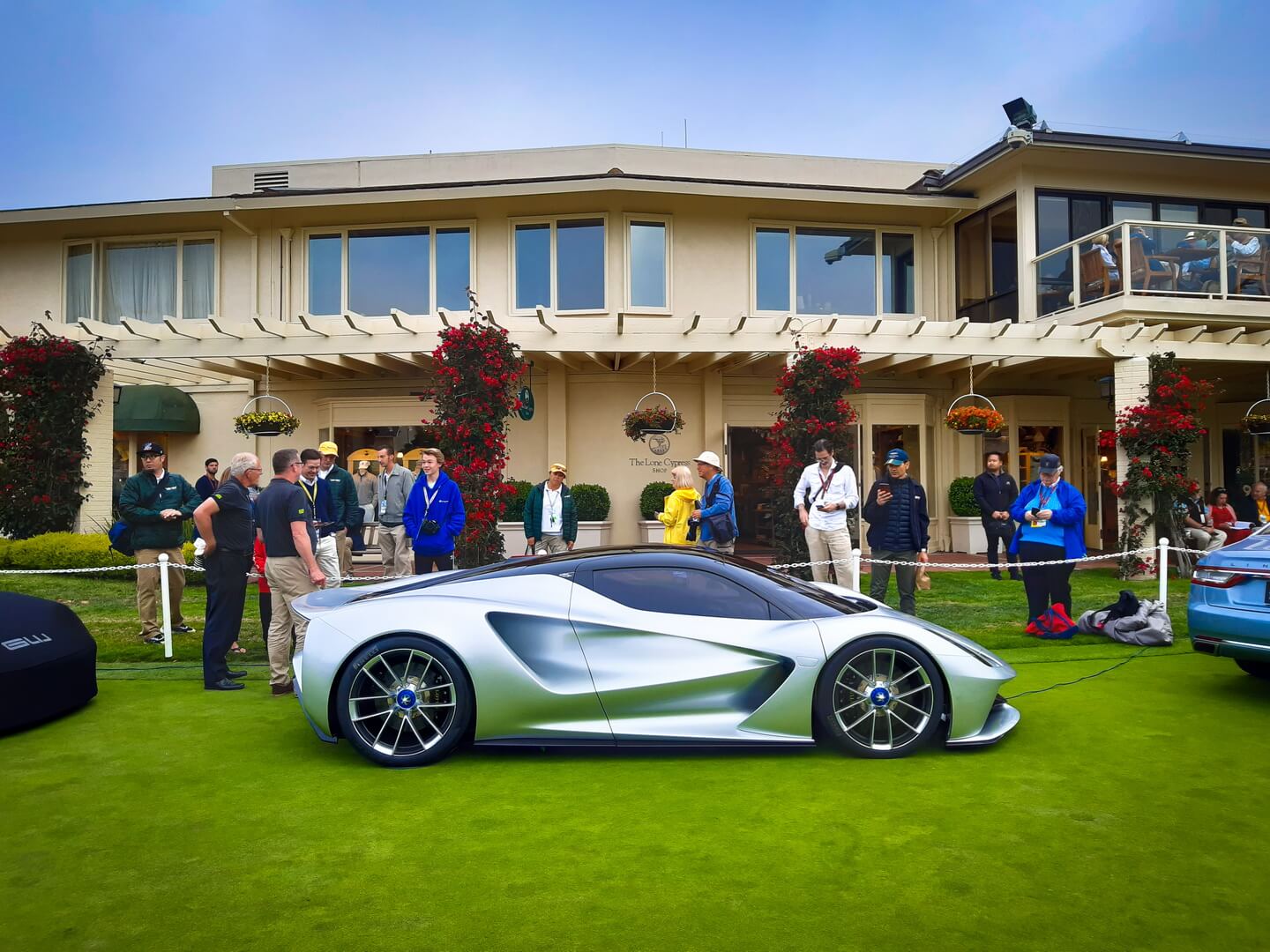 Электрический гиперкар Lotus Evija Электрический гиперкар Lotus Evija