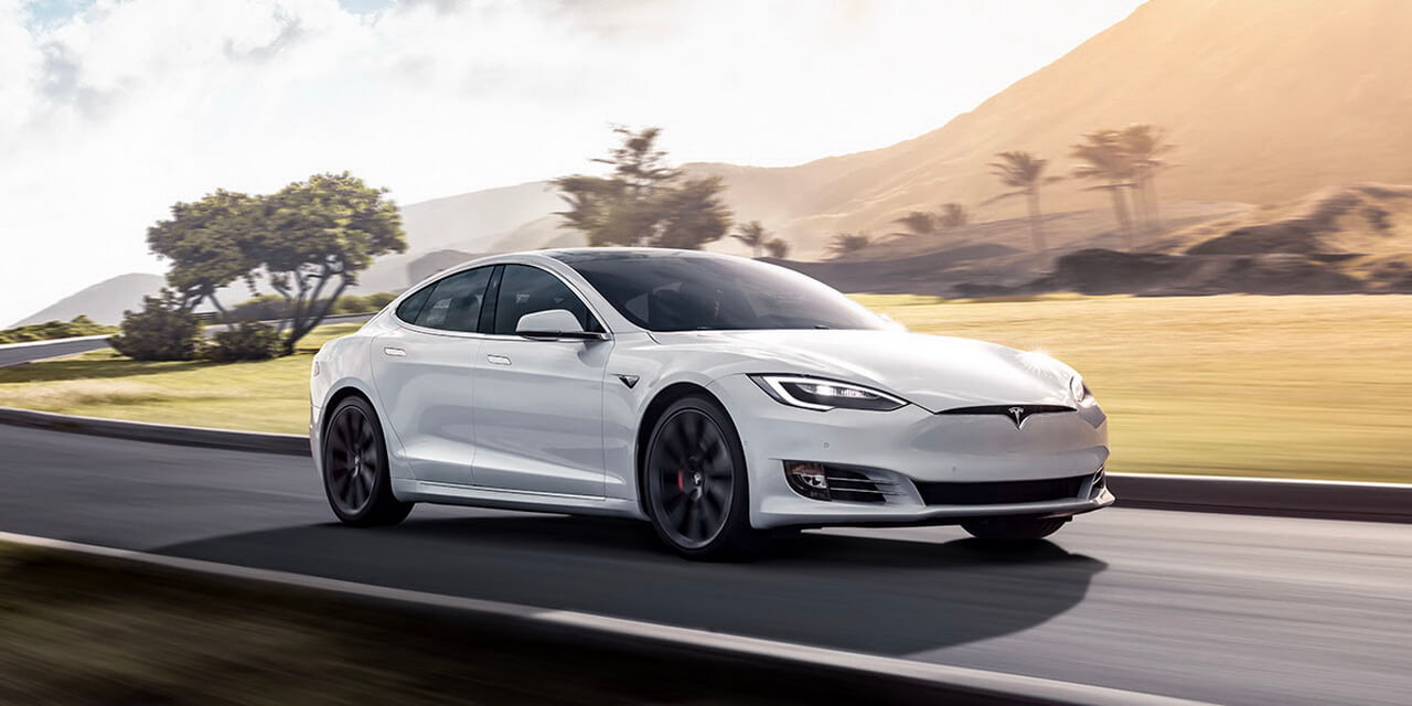 Электромобиль Tesla Model S Электромобиль Tesla Model S