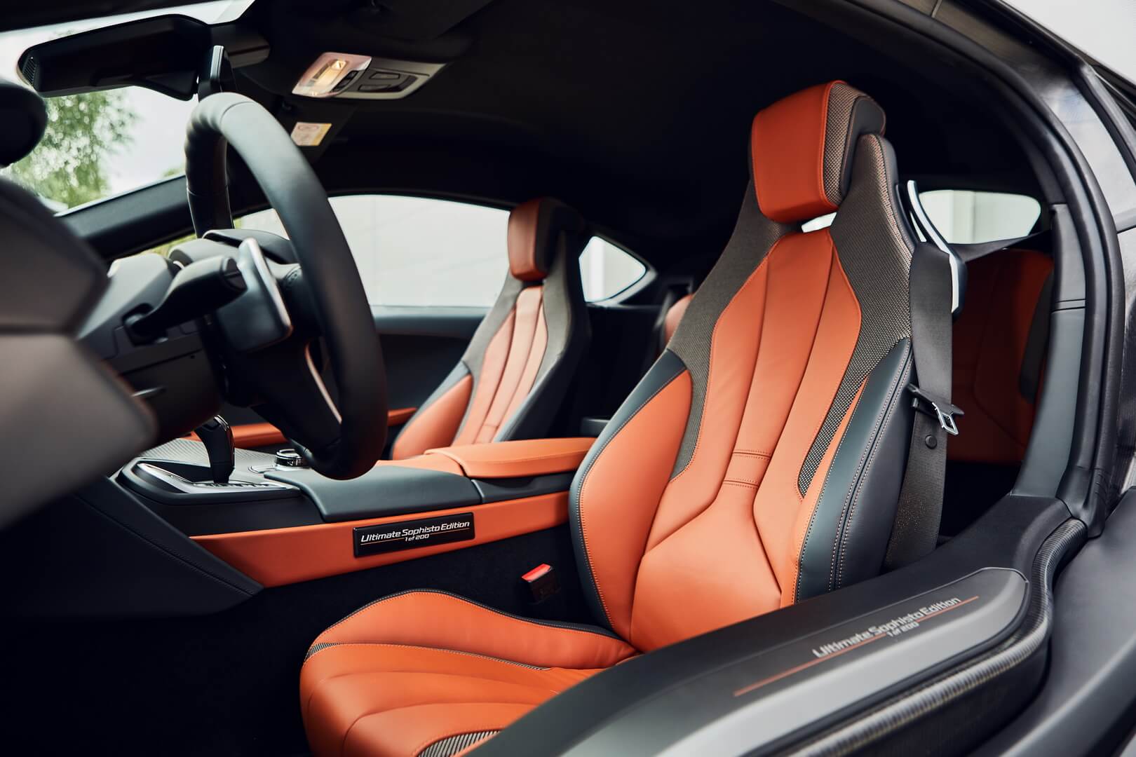 Интерьер BMW i8 Ultimate Sophisto Edition Интерьер BMW i8 Ultimate Sophisto Edition