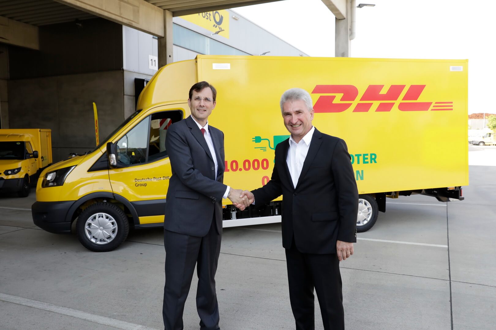 10 000-й электрофургон StreetScooter пополнил парк DHL 10 000-й электрофургон StreetScooter пополнил парк DHL