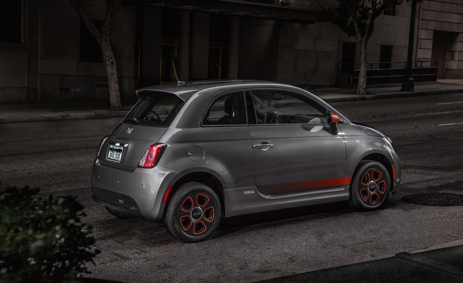 Электромобиль Fiat 500e Электромобиль Fiat 500e