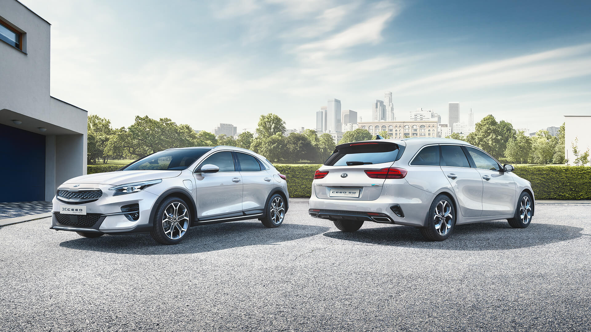 Плагин-гибридные версии универсала Ceed Sportswagon и кроссовера XCeed Плагин-гибридные версии универсала Ceed Sportswagon и кроссовера XCeed