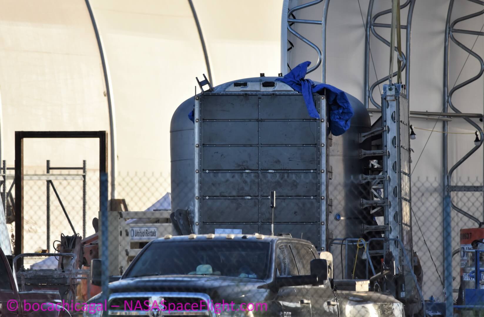 SpaceX будет использовать аккумуляторы Tesla в космическом корабле Starship SpaceX будет использовать аккумуляторы Tesla в космическом корабле Starship