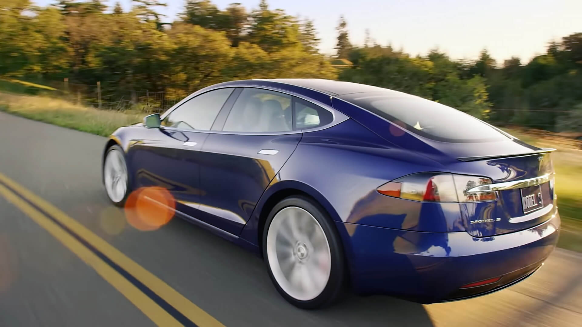 Tesla model s performance